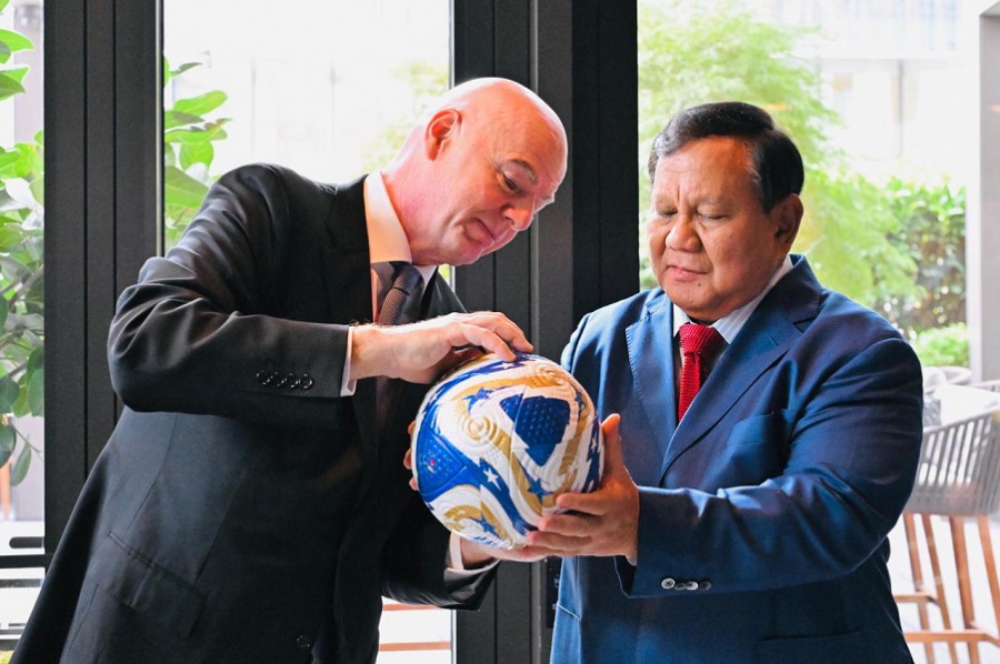 Presiden Prabowo Bertemu Presiden FIFA Infantino, Apakah Ini Isyarat Indonesia Lolos Piala Dunia 2026? 
